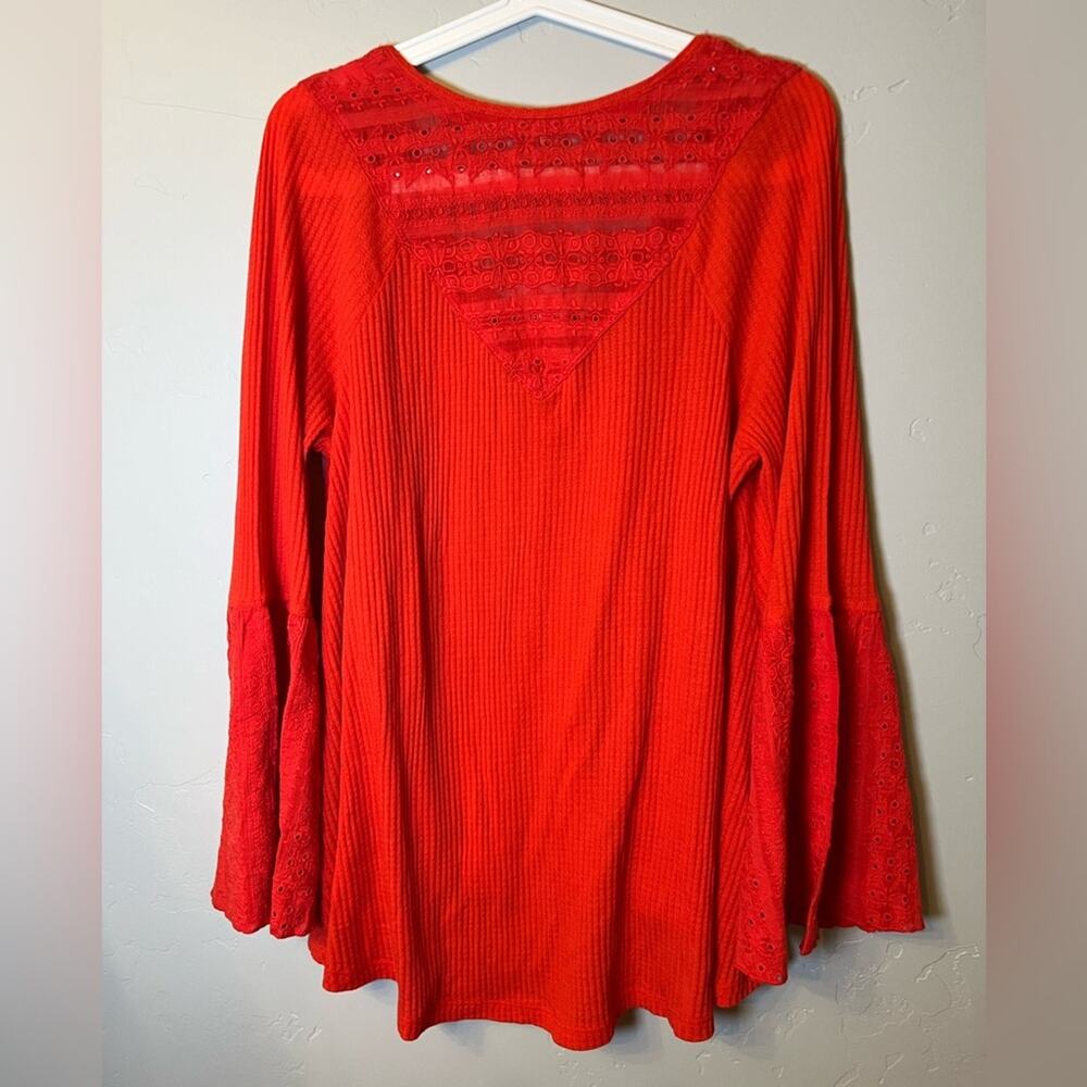 NWT Free People Parisian Nights Top in Vermillion Red Ribbed Eyelet Blouse Med - Picture 4 of 6